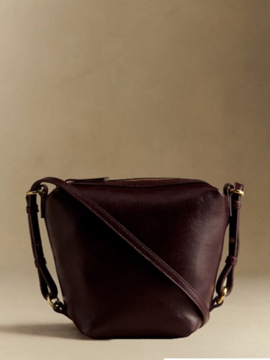 Sezane Handbags - Sezane Lou Bag Vintage Burgundy - Size TU
